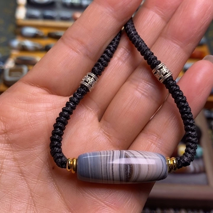 未镶嵌玛瑙/玉髓珠宝奇石