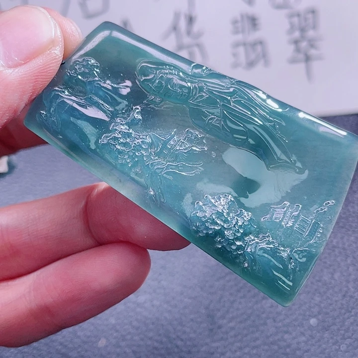 翡翠颈饰未镶嵌99999999