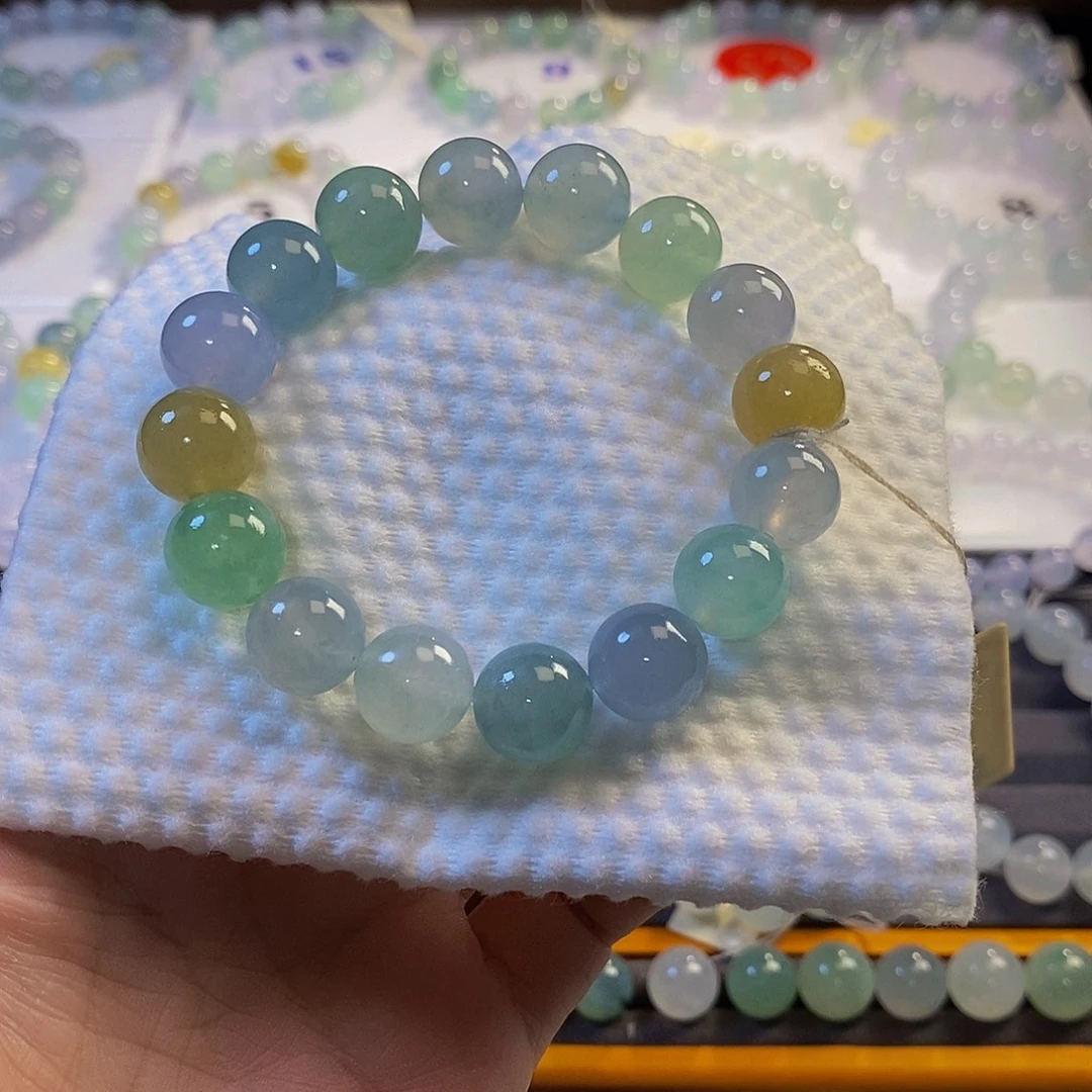 定制翡翠未镶嵌翡翠.