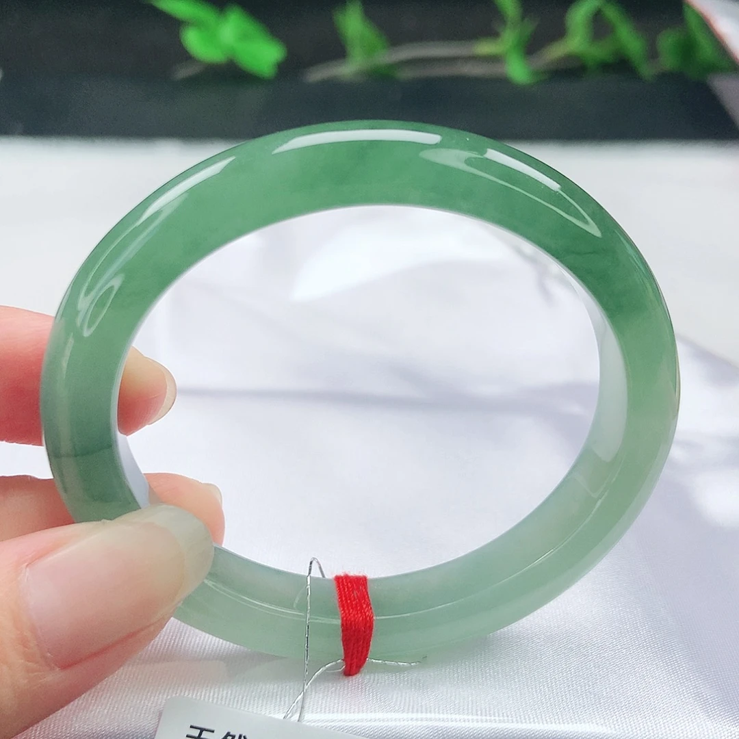 翡翠手镯（贵妃镯）未镶嵌54➕贵
