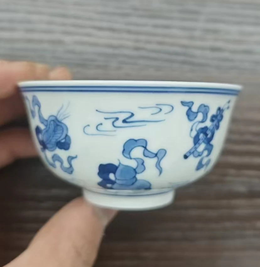 景德镇函夏非遗青花八宝纹饰画片主人杯1y