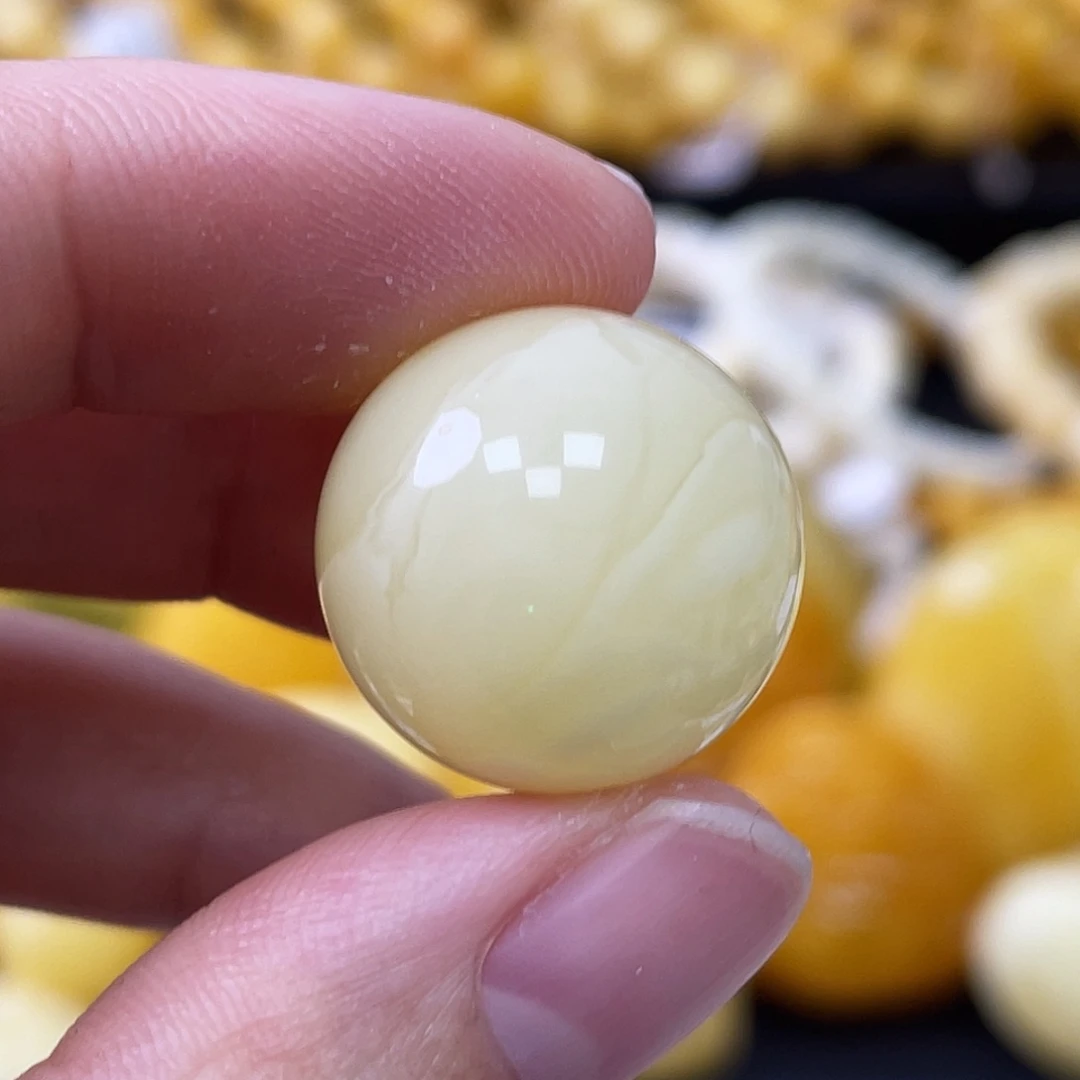 蜜蜡未镶嵌珠宝奇石18.7mm浓白蜡妖花 瑕疵福利