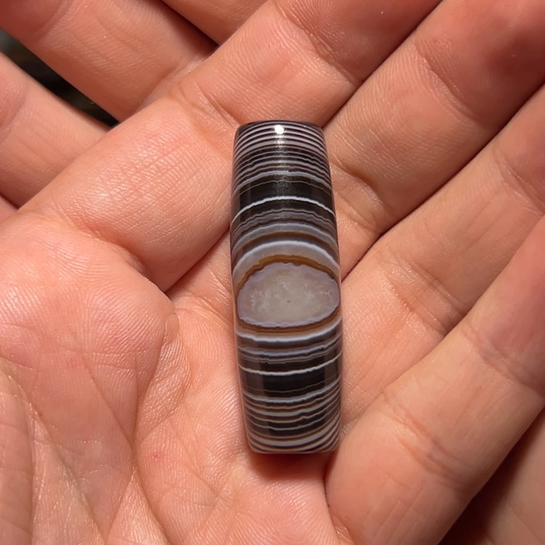 玛瑙/玉髓未镶嵌珠宝奇石