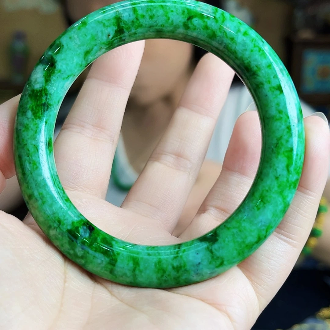 翡翠未镶嵌颈饰手镯56