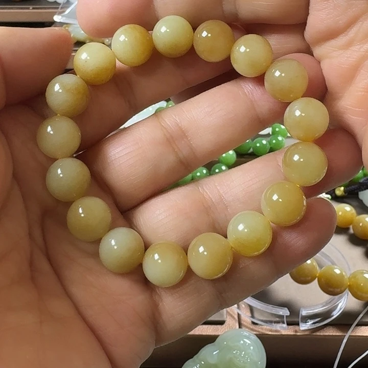 韦***8和田玉（糖玉）未镶嵌颈饰