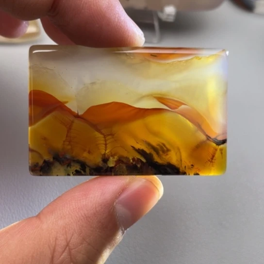 玛瑙/玉髓颈饰未镶嵌自*哥