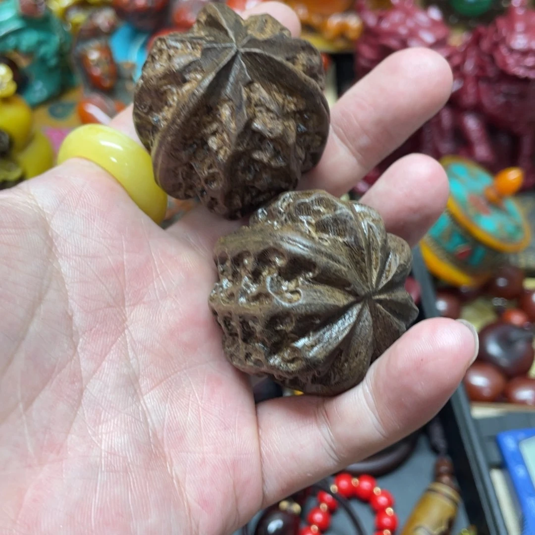 滴血莲花菩提吊坠