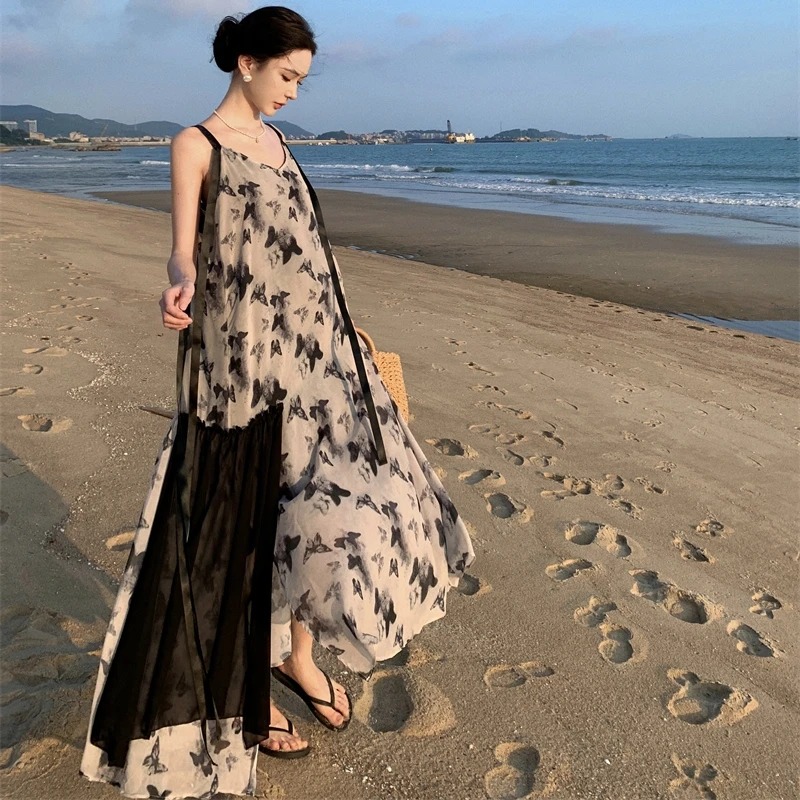 水墨画蝴蝶吊带连衣裙女夏法式慵懒海边度假超长款到脚踝沙滩裙子