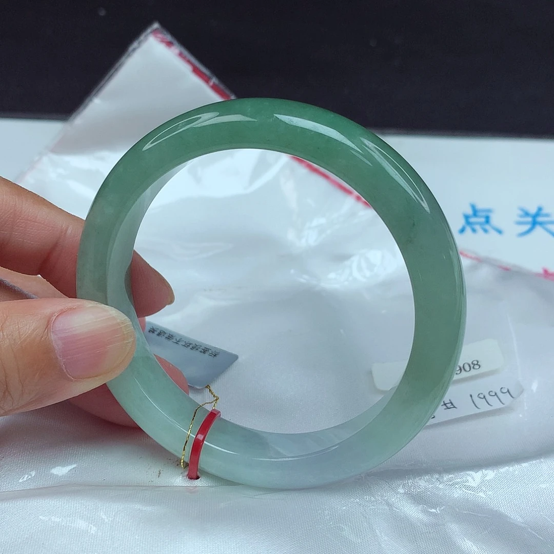 翡翠未镶嵌手镯58圈3908