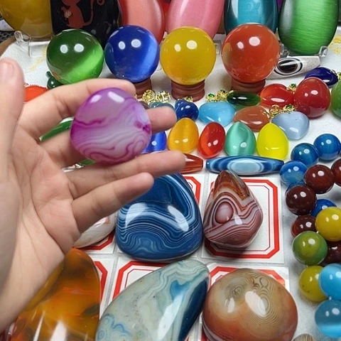 玛瑙/玉髓耳钉未镶嵌