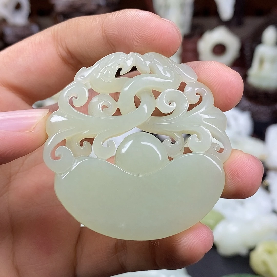 和田玉未镶嵌挂件