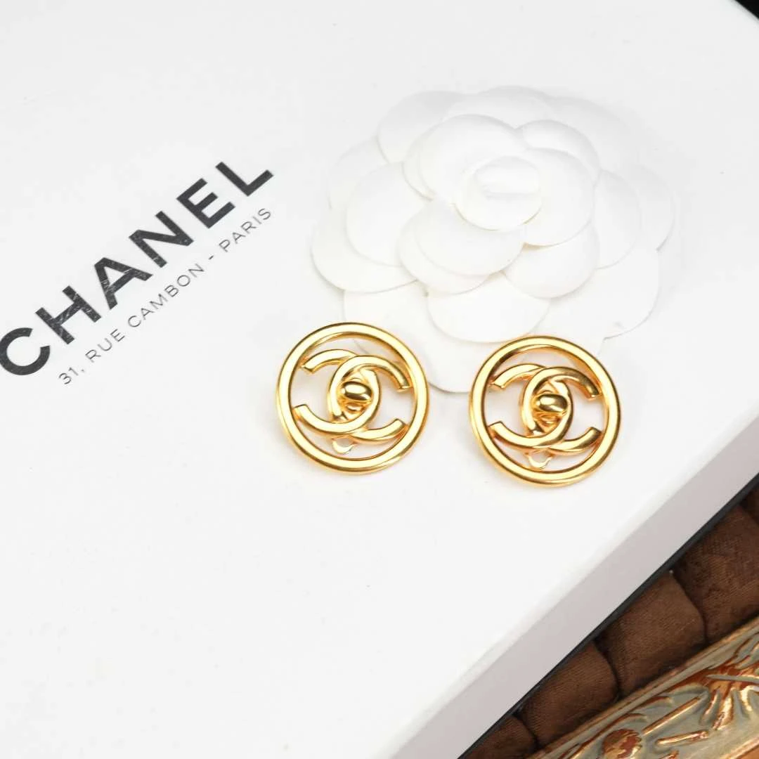 95新 Chanel/香奈儿 柚礼中古/香奈儿书包扣耳夹lq509034