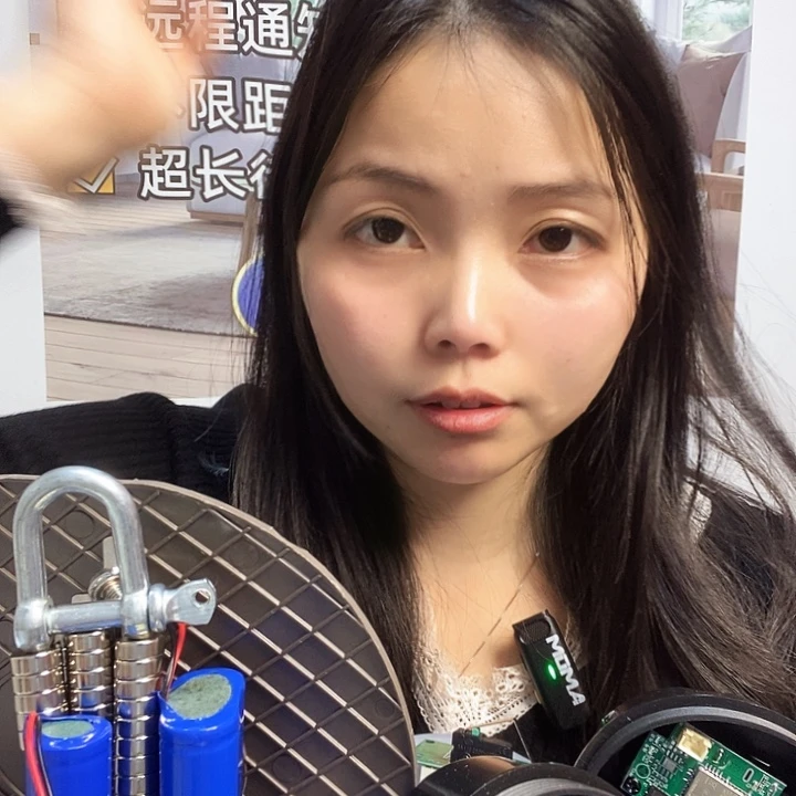 张***文玻璃22+24一个发发发