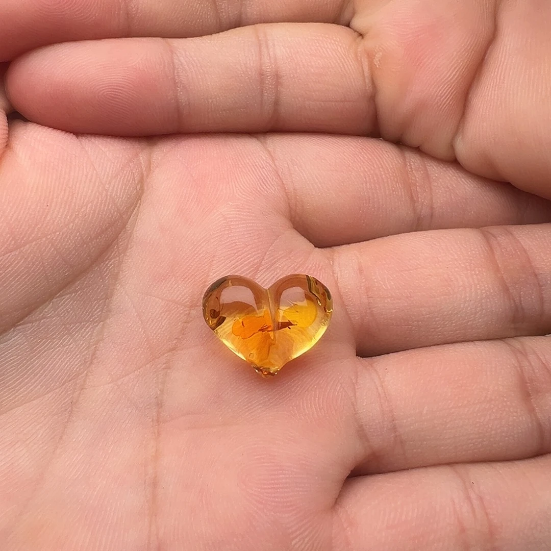 琥珀（花珀）颈饰未镶嵌花珀屁桃提溜吊坠（打孔不退换）