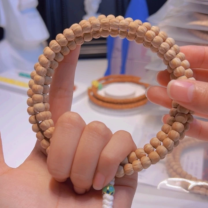 诚***元柏香籽/百香籽吊坠