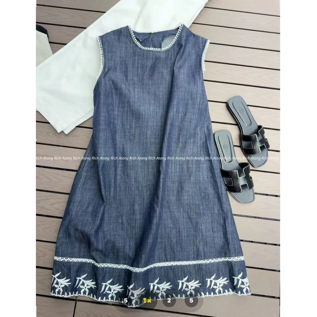 atong/阿彤-【物语裙】-2025极简大牌刺绣牛仔连衣裙0517-22