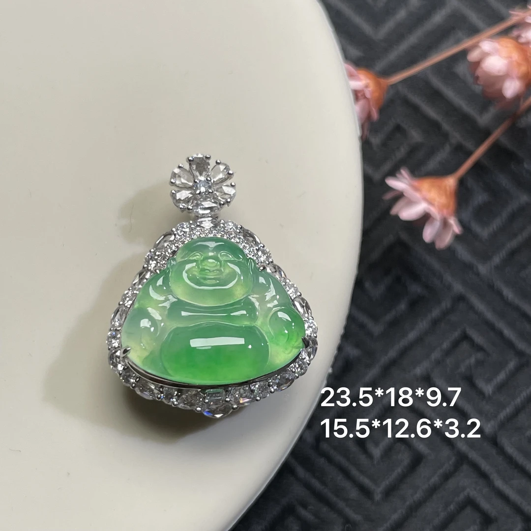 18K金镶嵌翡翠冰种甜阳绿佛公吊坠，冰透甜阳绿色，大气珠宝感足