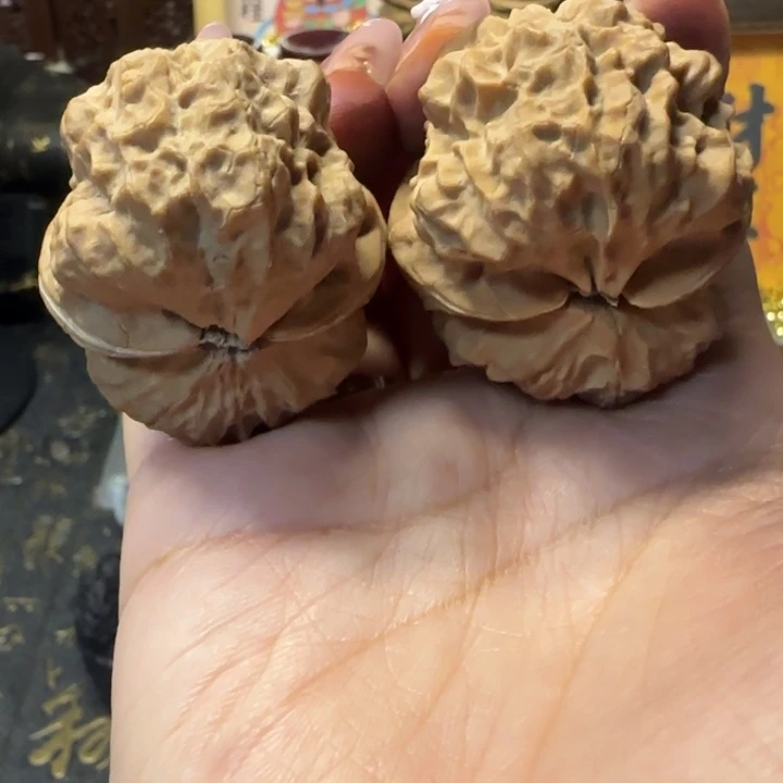 哈***好吊坠文玩核桃包罗万象46