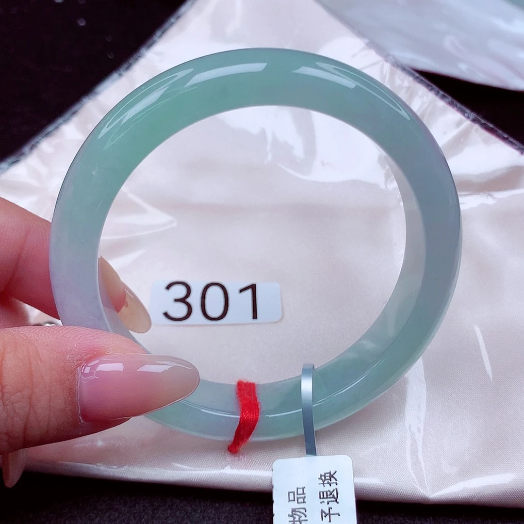 翡翠未镶嵌手镯天然缅甸翡翠A货