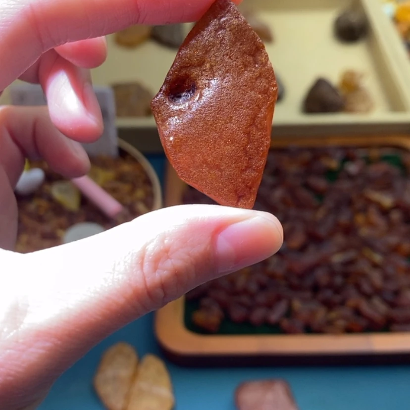 【闪购商品】琥珀珠宝奇石未镶嵌许*子