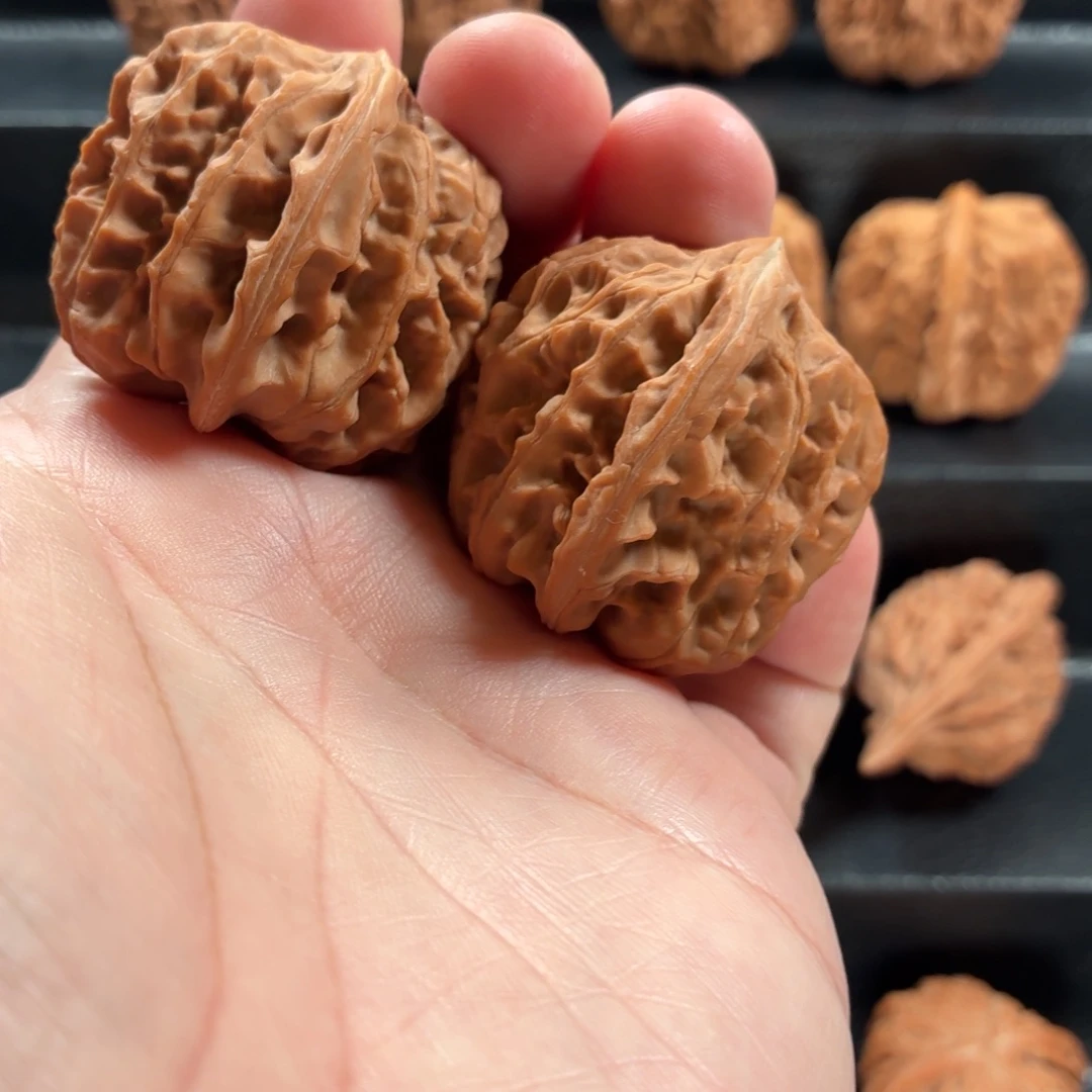 把件桃核野生原树石门马蹄40