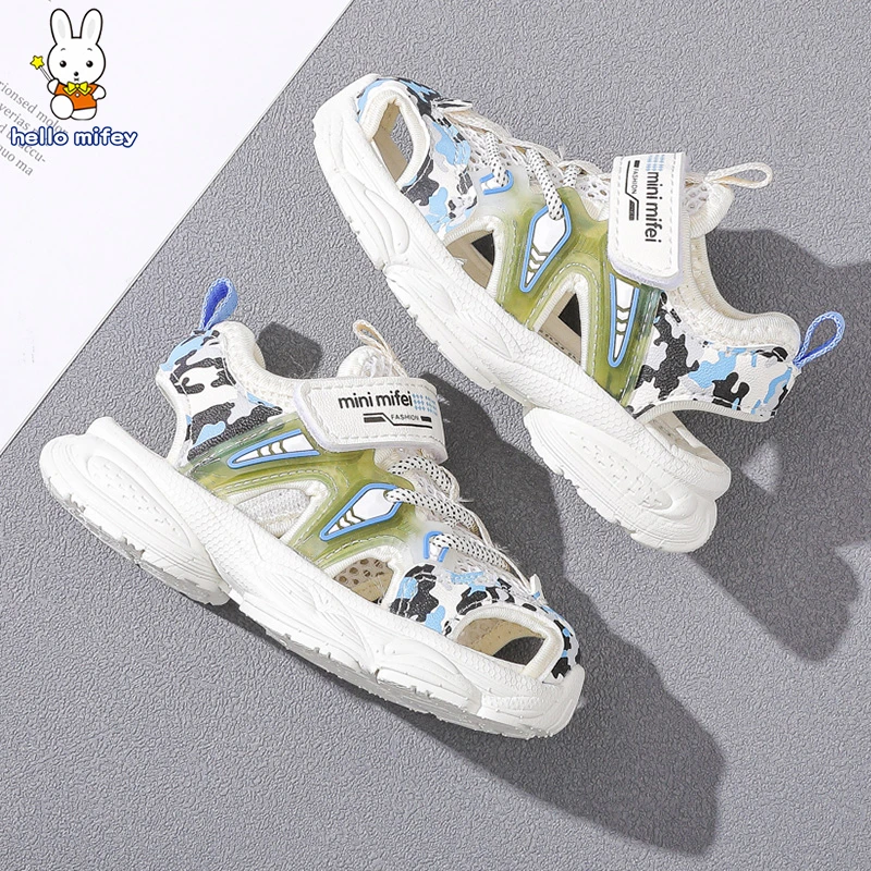 【班纳米菲】2025夏季新款儿童迷彩软底软面柔软防踢防撞溯溪凉鞋