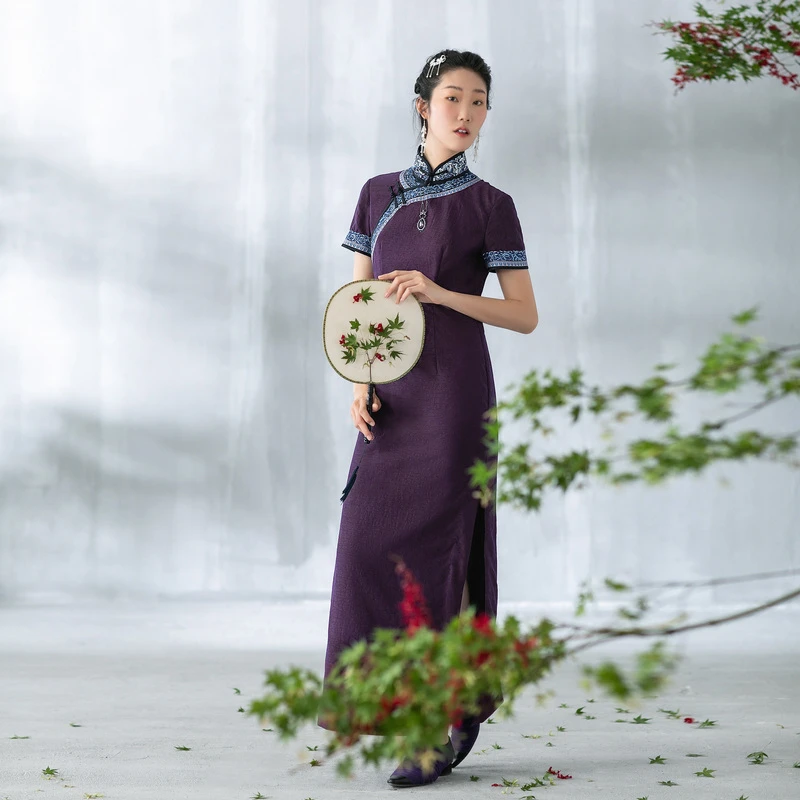 生活在左香云纱复古绣花短袖国风新中式盘扣改良版旗袍女