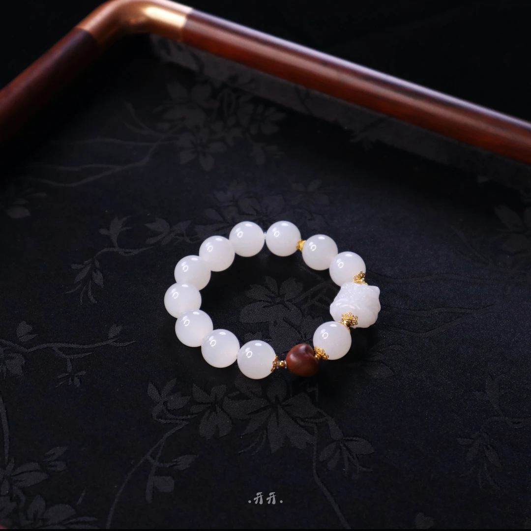 【若水】开开珠宝 和田玉 醒狮 18K 金时尚手串（天然珠宝多样性发）
