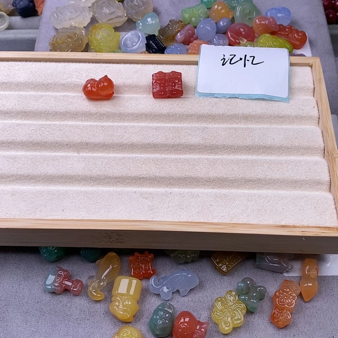 【闪购商品】查罗石手绳未镶嵌听****甜