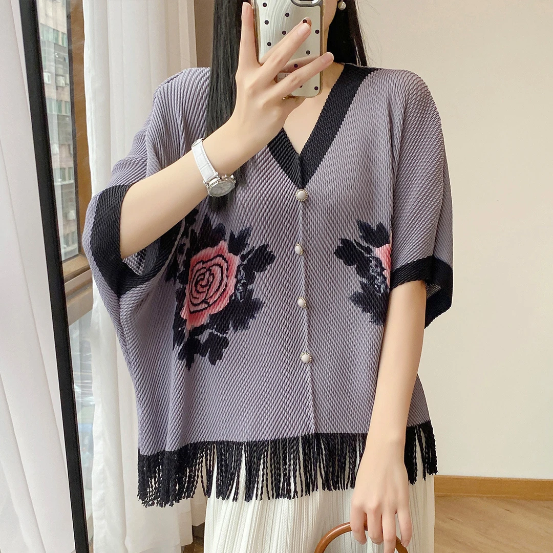 绣花流苏秋冬新女装文艺百搭开衫外套夏季百搭宽松时尚显瘦韩版t