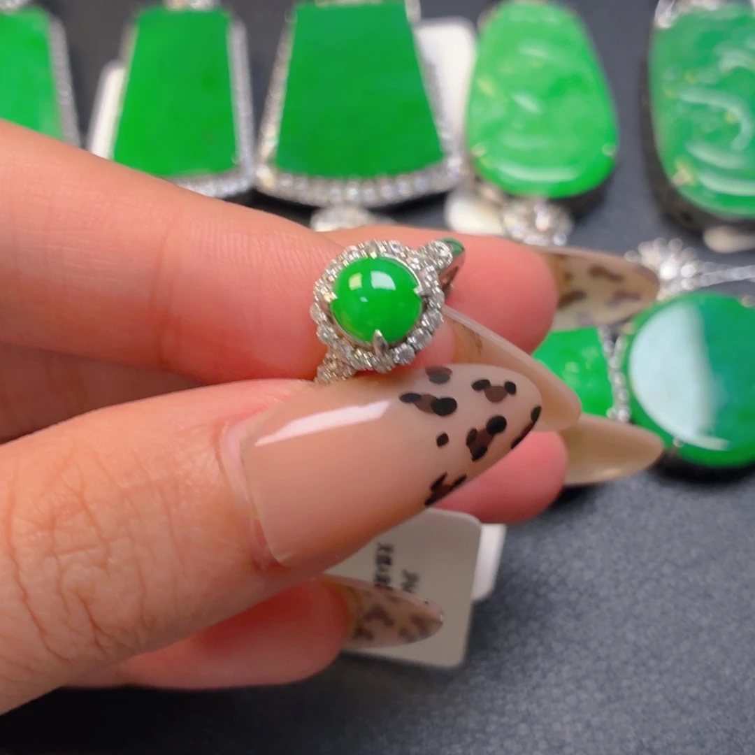 翡翠银S925镶嵌颈饰