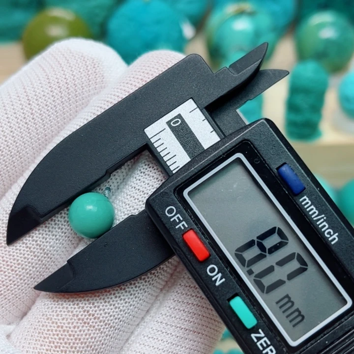 绿松石未镶嵌珠宝