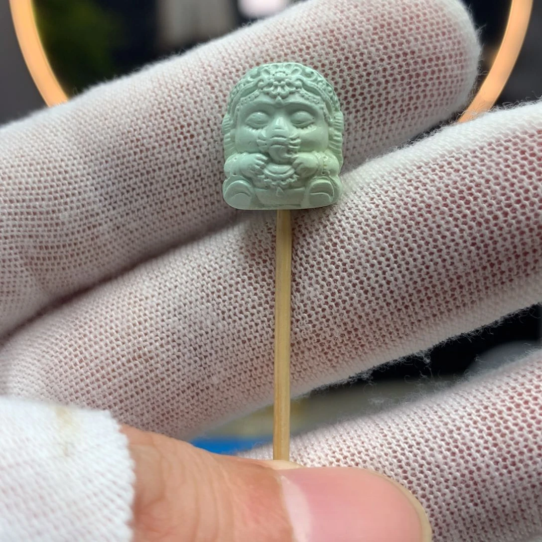 绿松石挂件未镶嵌