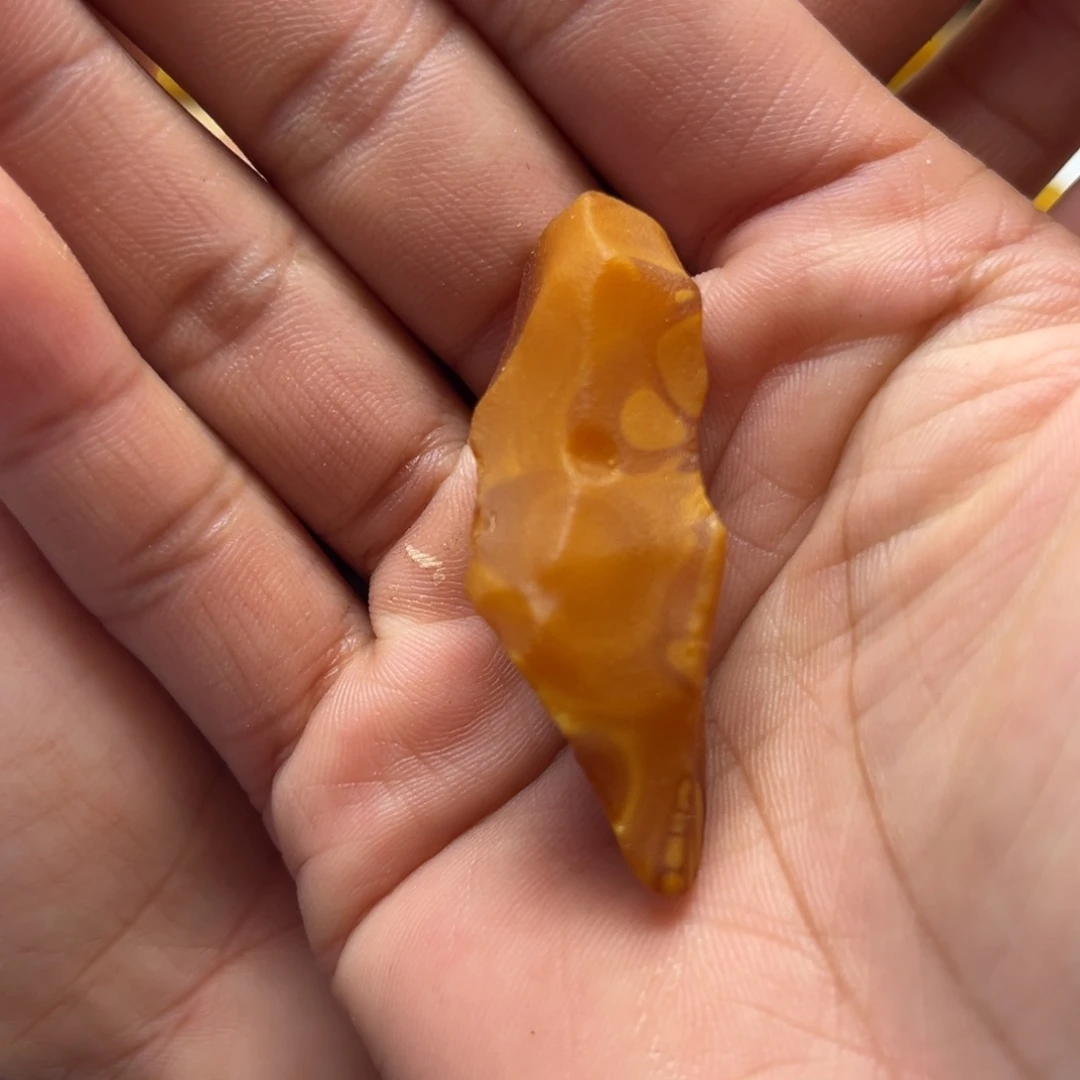 定制琥珀未镶嵌蜜蜡定制随型吊坠