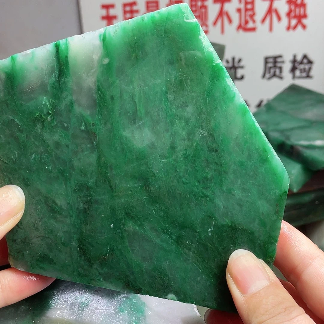 独***二定制石英质玉（非洲翠）