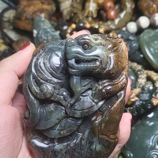 岫岩河磨玉（透闪石质玉）未镶嵌挂件
