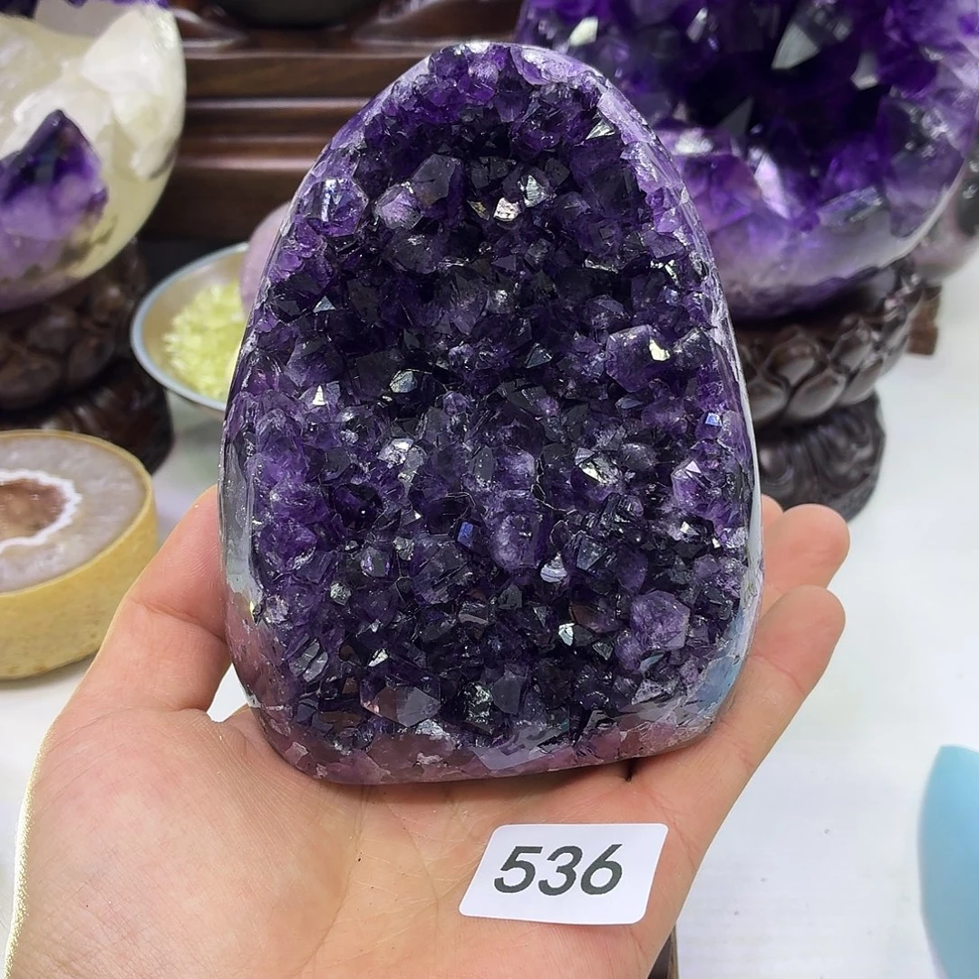 未镶嵌大型摆件（非配饰）水晶