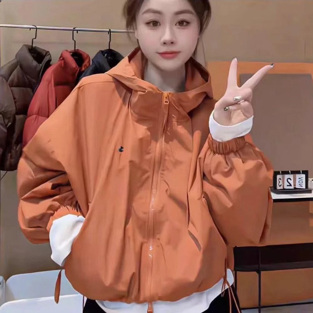 乌鲁木齐发货2025春秋新款短款连帽外套小个子抽绳休闲宽松韩版冲