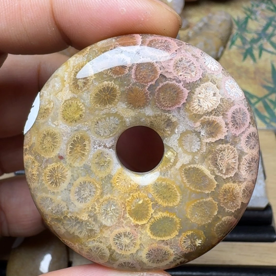 硅化玉纯天然色有机玉石保真色未镶嵌