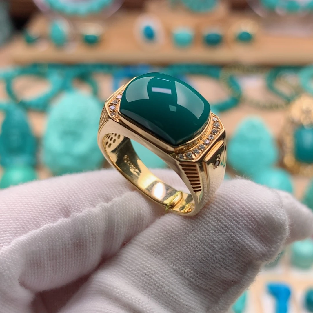 绿松石珠宝奇石18K金镶嵌