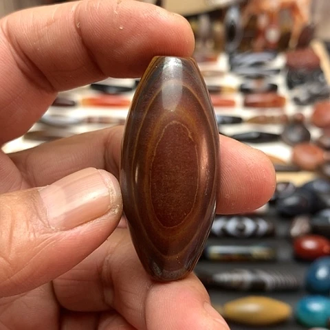 玛瑙/玉髓颈饰合金