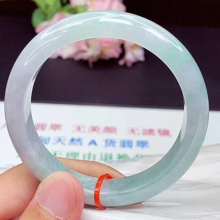 翡翠手镯未镶嵌 56.7圈口