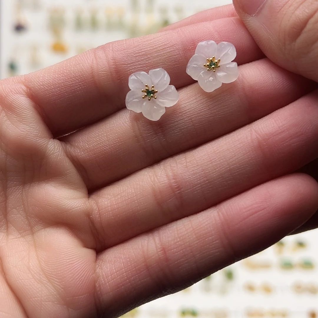 银S925镶嵌和田玉耳饰