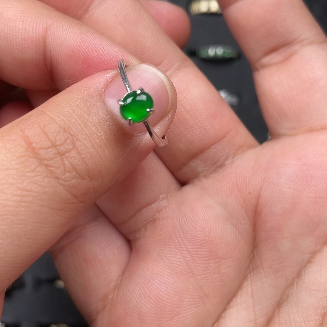 翡翠银S925镶嵌耳饰