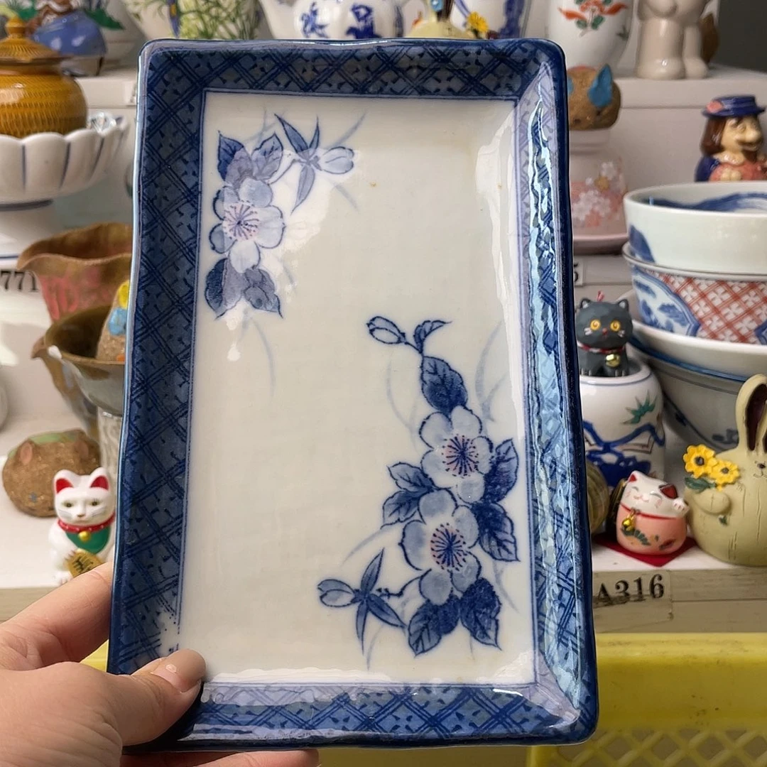 瓷片妮哈哈哈我真的不喜欢这样笑