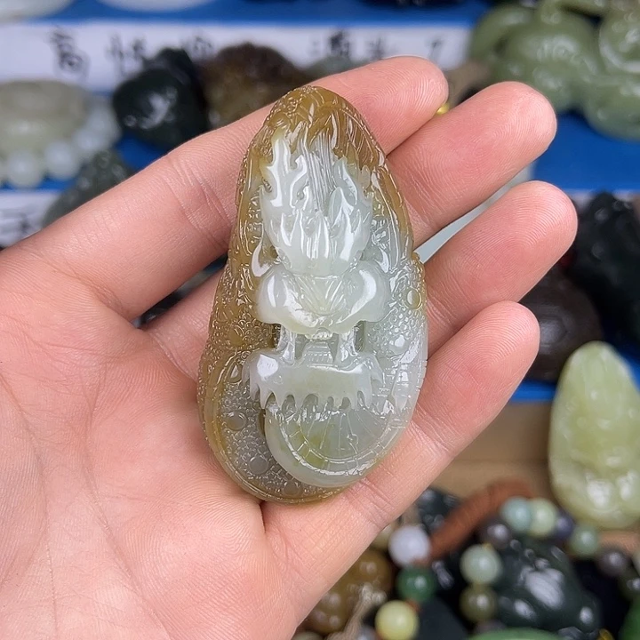 和田玉未镶嵌颈饰新疆和田玉且末糖白龙手把