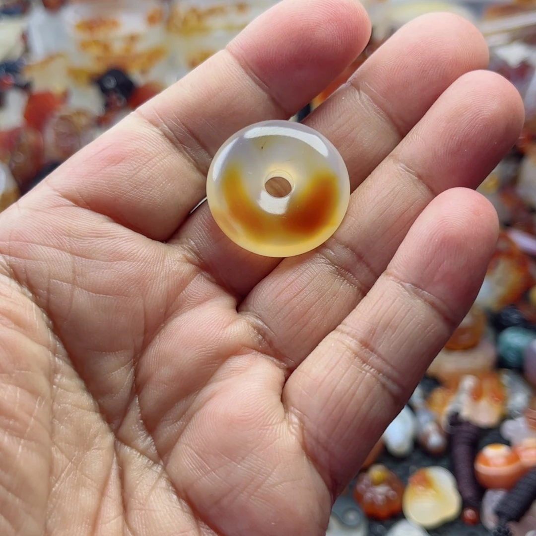 玛瑙/玉髓颈饰未镶嵌寒***雪