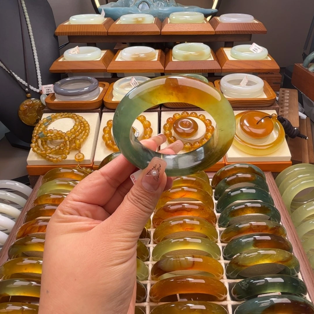 蛇纹石玉未镶嵌55-56