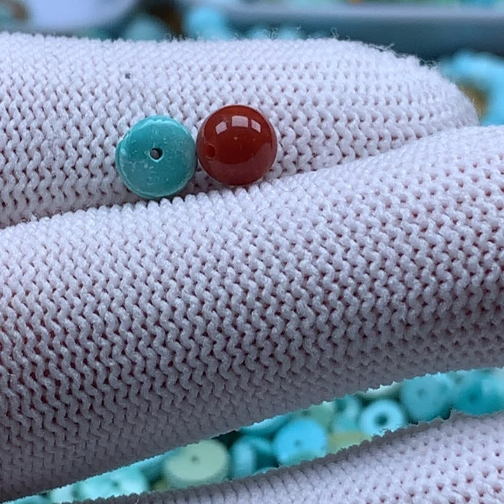 南红玛瑙未镶嵌珠宝奇石