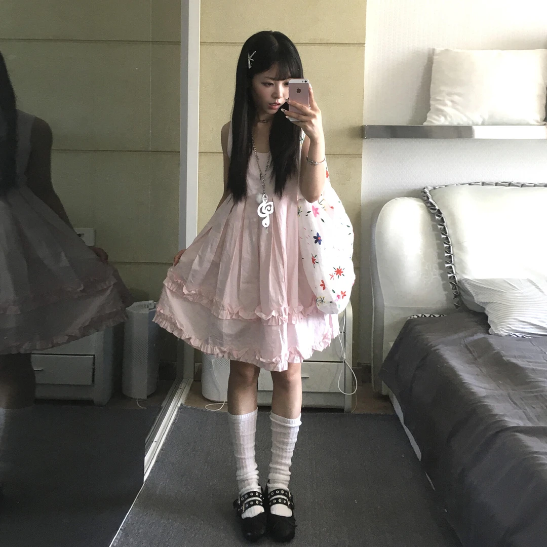 粉色无袖背心娃娃连衣裙女2025夏季新款女生韩系ins衣服气质短裙